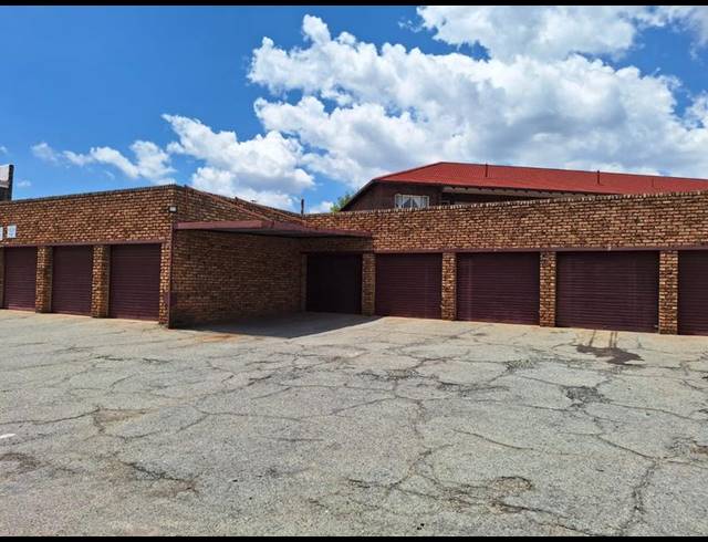 3 BEDROOM PROPERTY TO RENT IN GREENHILLS